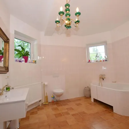 Tasteful In Ernov With Private Pool *