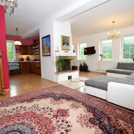 Tasteful In Ernov With Private Pool *